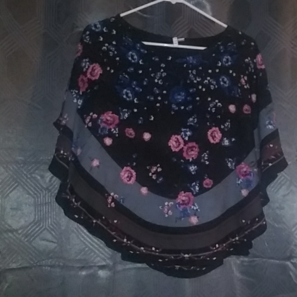 Sleeveless dress shirt